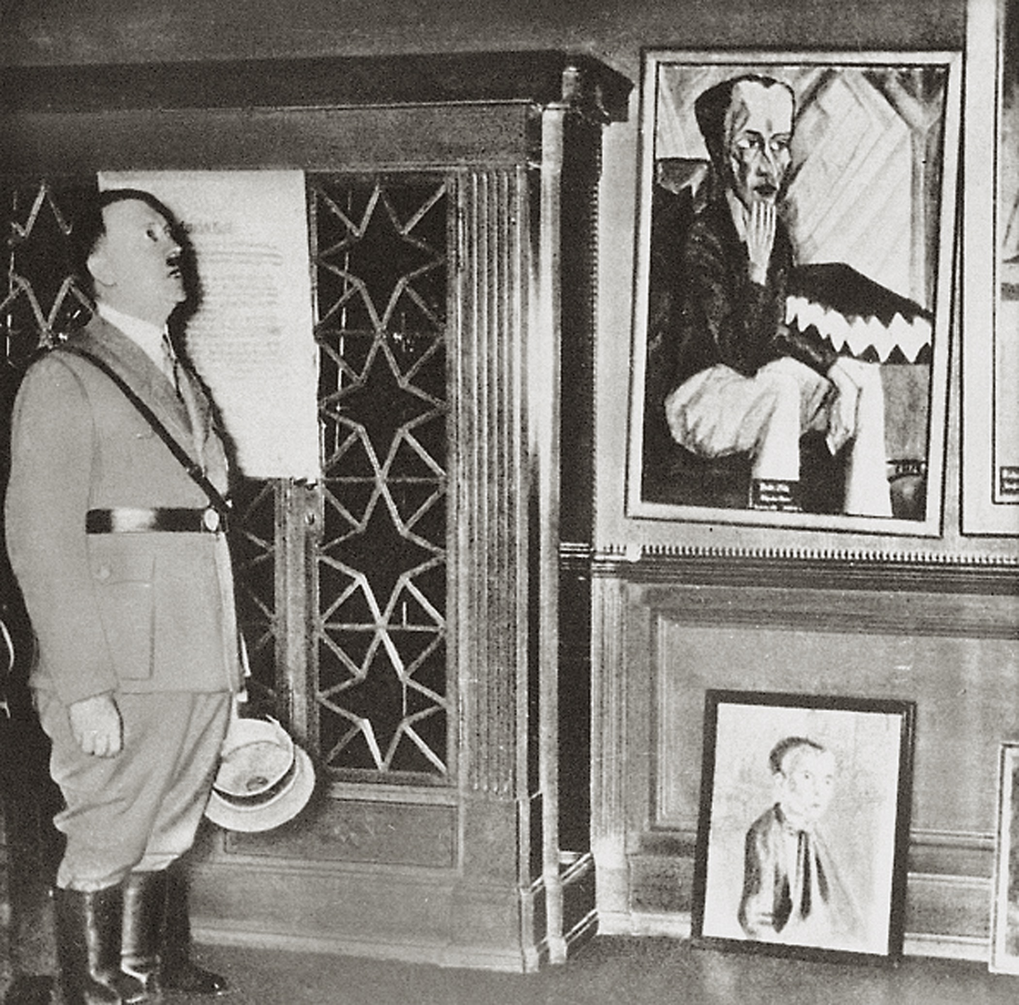 Hitler at the Degenerate Art Exhibition